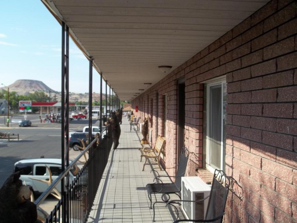 Budget Host Elk Antler Inn Thermopolis Extérieur photo